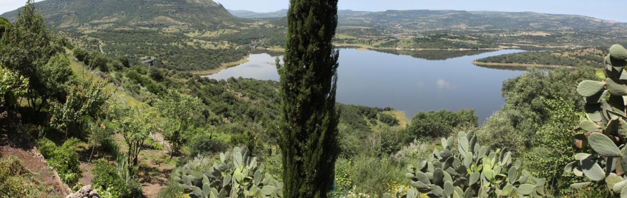 Vistalago Garden Doria Monteleone Rocca Doria Екстериор снимка